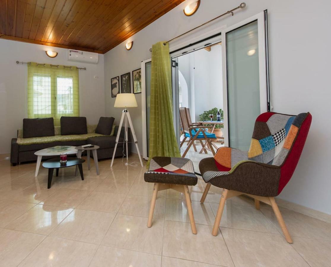 Thano'S Stylish Flat Just 150M To The Beach Farai ภายนอก รูปภาพ
